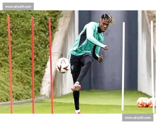 红魔主场迎战毕尔巴鄂欧战焦点对决引爆老特拉福德激情之夜谁能笑到最后